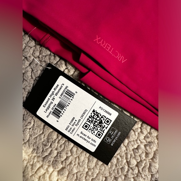 Arcteryx workout set legging bra - Picture 2 of 3